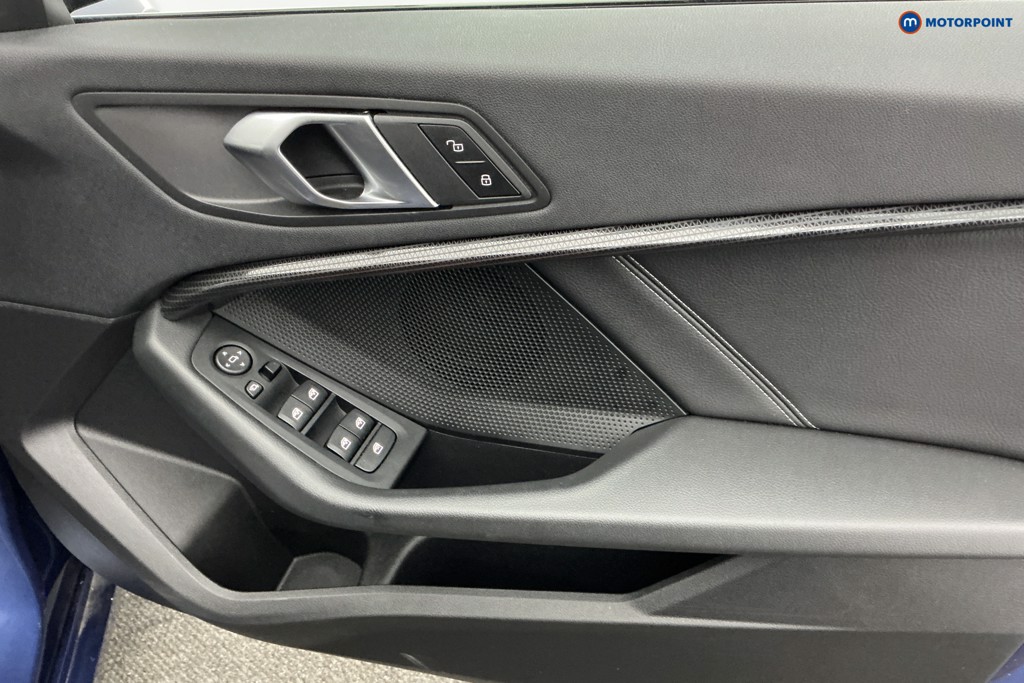 BMW 1 Series Sport Automatic Petrol Hatchback - Stock Number (1592368) - 21st supplementary image