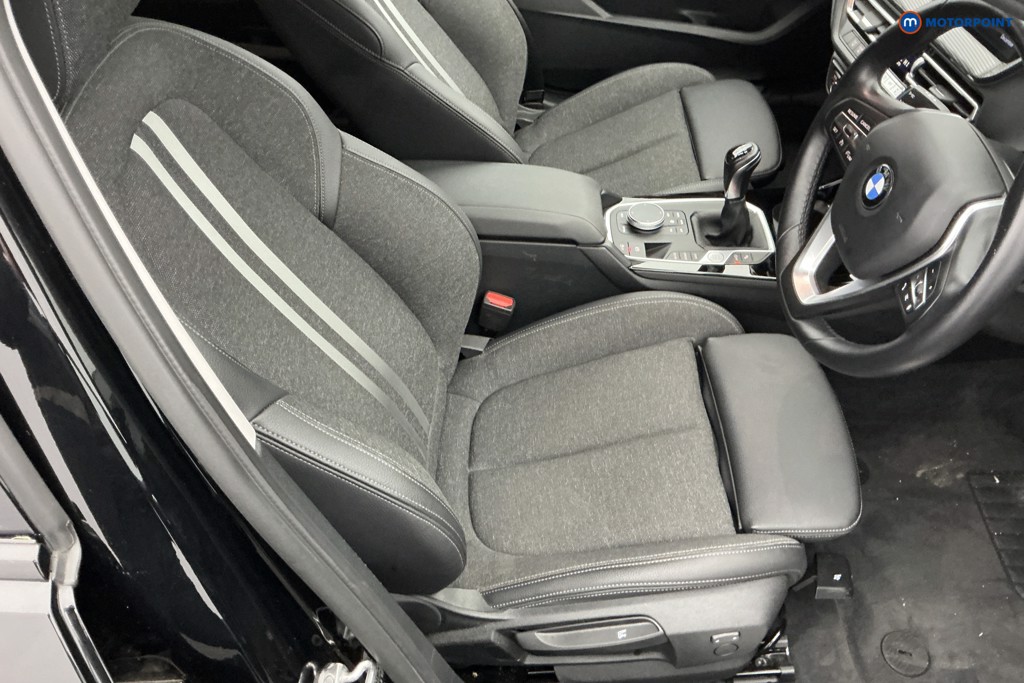 BMW 1 Series Sport Manual Petrol Hatchback - Stock Number (1593267) - 5th supplementary image