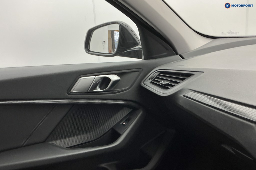 BMW 1 Series Sport Manual Petrol Hatchback - Stock Number (1593267) - 18th supplementary image