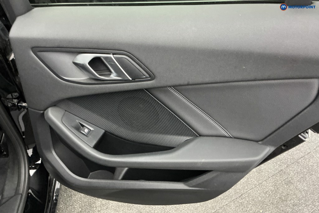 BMW 1 Series Sport Manual Petrol Hatchback - Stock Number (1593267) - 24th supplementary image