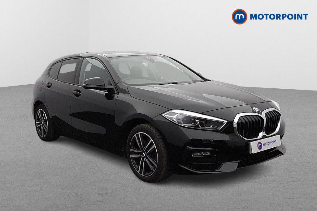 BMW 1 Series Sport Manual Petrol Hatchback - Stock Number (1593267) - Drivers side front corner