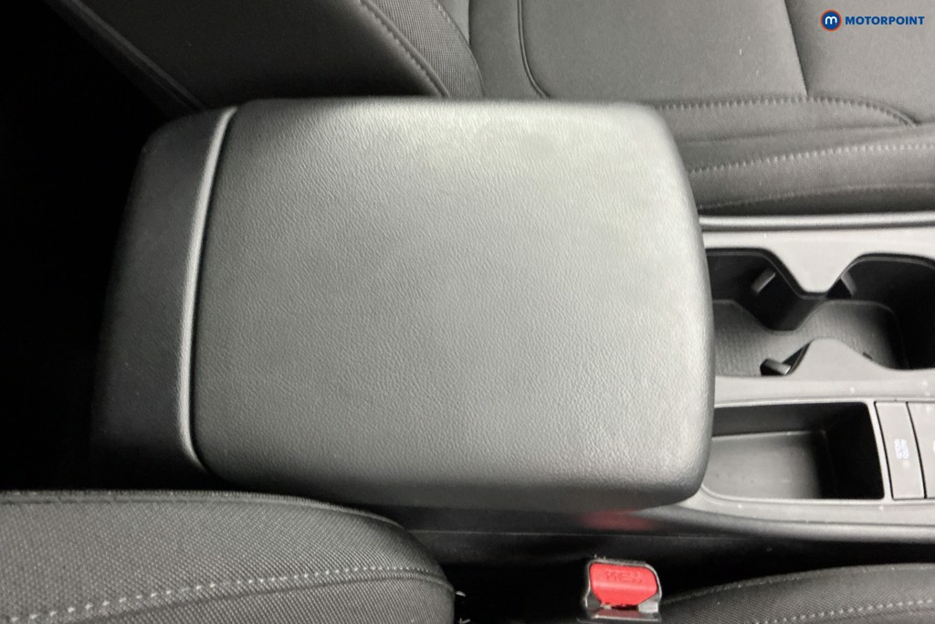 Hyundai Tucson Se Connect Manual Petrol SUV - Stock Number (1593563) - 13th supplementary image