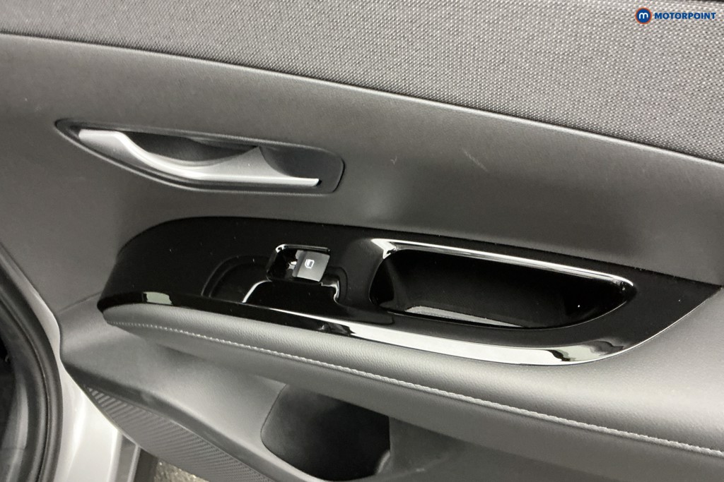 Hyundai Tucson Se Connect Manual Petrol SUV - Stock Number (1593563) - 25th supplementary image