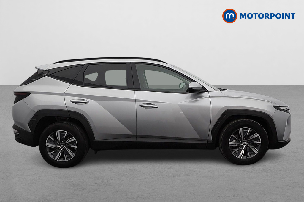 Hyundai Tucson Se Connect Manual Petrol SUV - Stock Number (1593563) - Drivers side