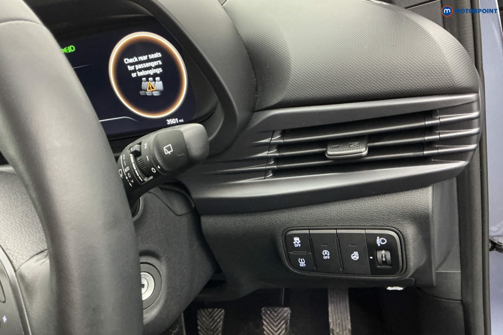 Hyundai I20 Premium Manual Petrol Hatchback - Stock Number (1594150) - 21st supplementary image