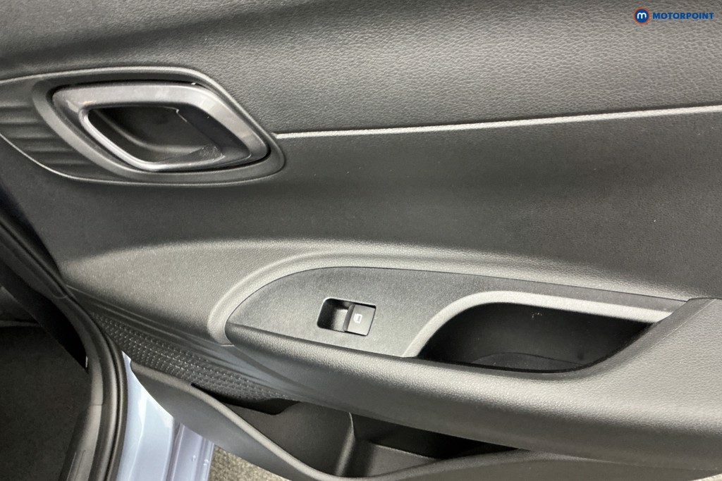 Hyundai I20 Premium Manual Petrol Hatchback - Stock Number (1594150) - 25th supplementary image