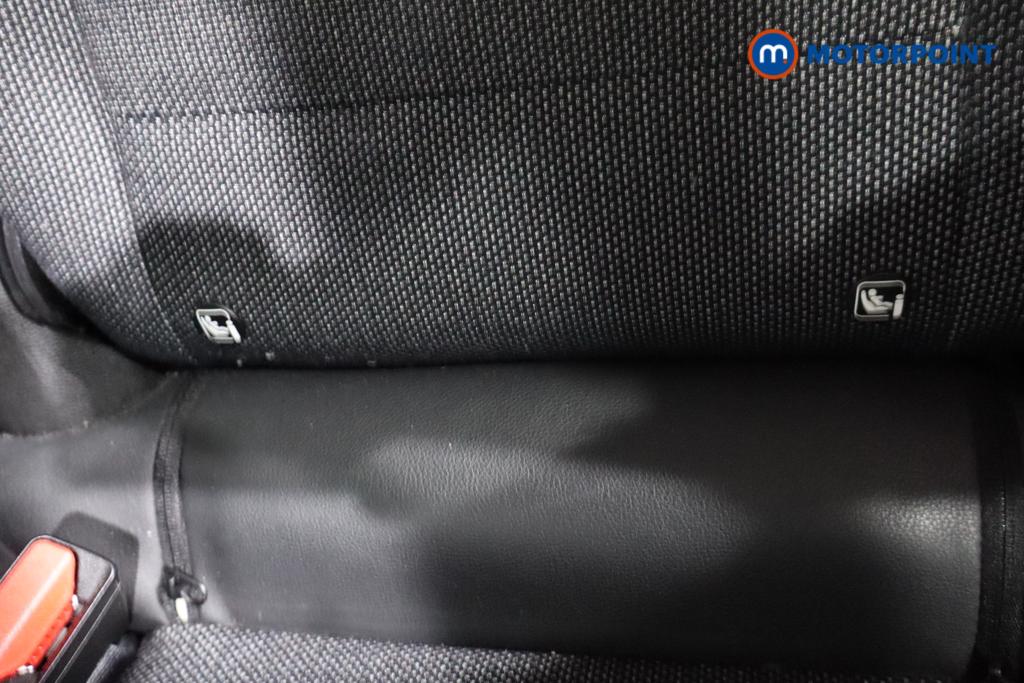 Renault Captur Techno Manual Petrol SUV - Stock Number (1595582) - 19th supplementary image