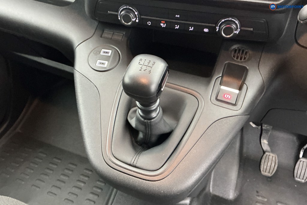 Peugeot Partner Professional Manual Diesel Panel Van - Stock Number (1595859) - 9th supplementary image