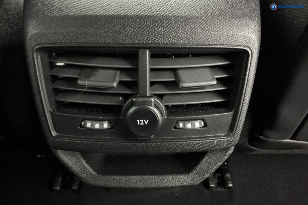 Peugeot 3008 Gt Premium Automatic Diesel SUV - Stock Number (1596743) - 9th supplementary image