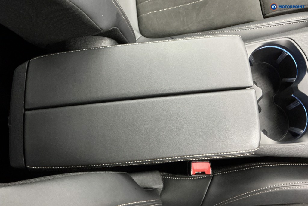 Peugeot 3008 Gt Premium Automatic Diesel SUV - Stock Number (1596743) - 12th supplementary image