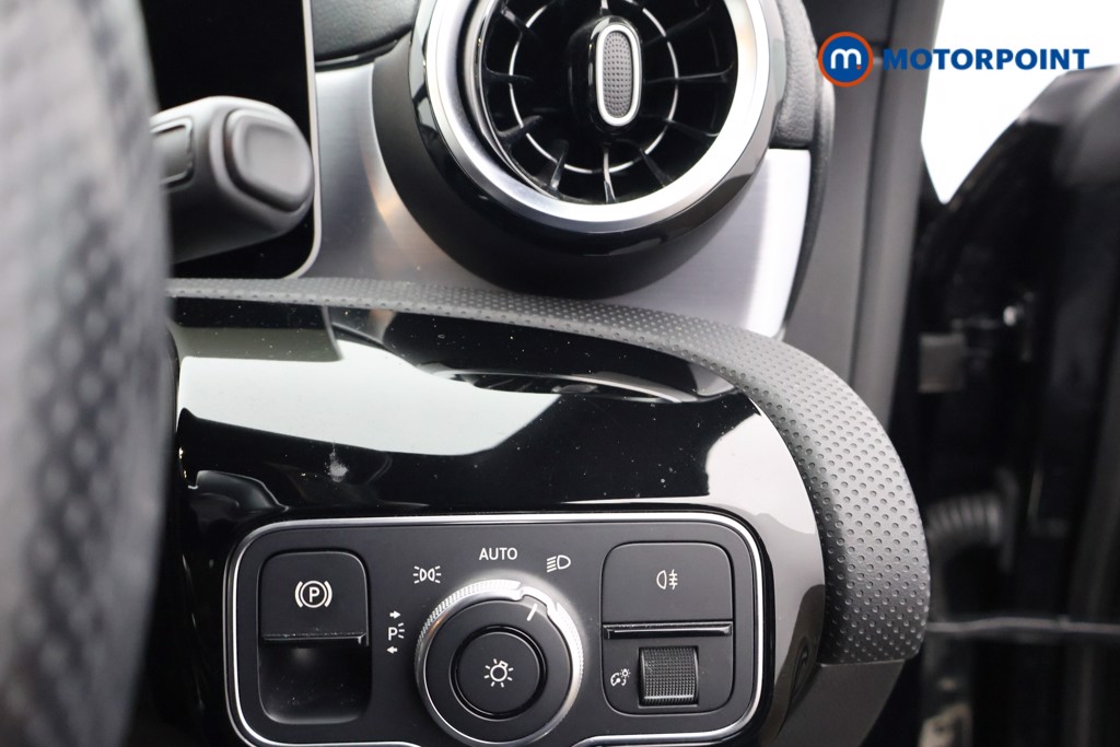 Mercedes-Benz CLA Amg Line Automatic Petrol Estate - Stock Number (1596825) - 7th supplementary image