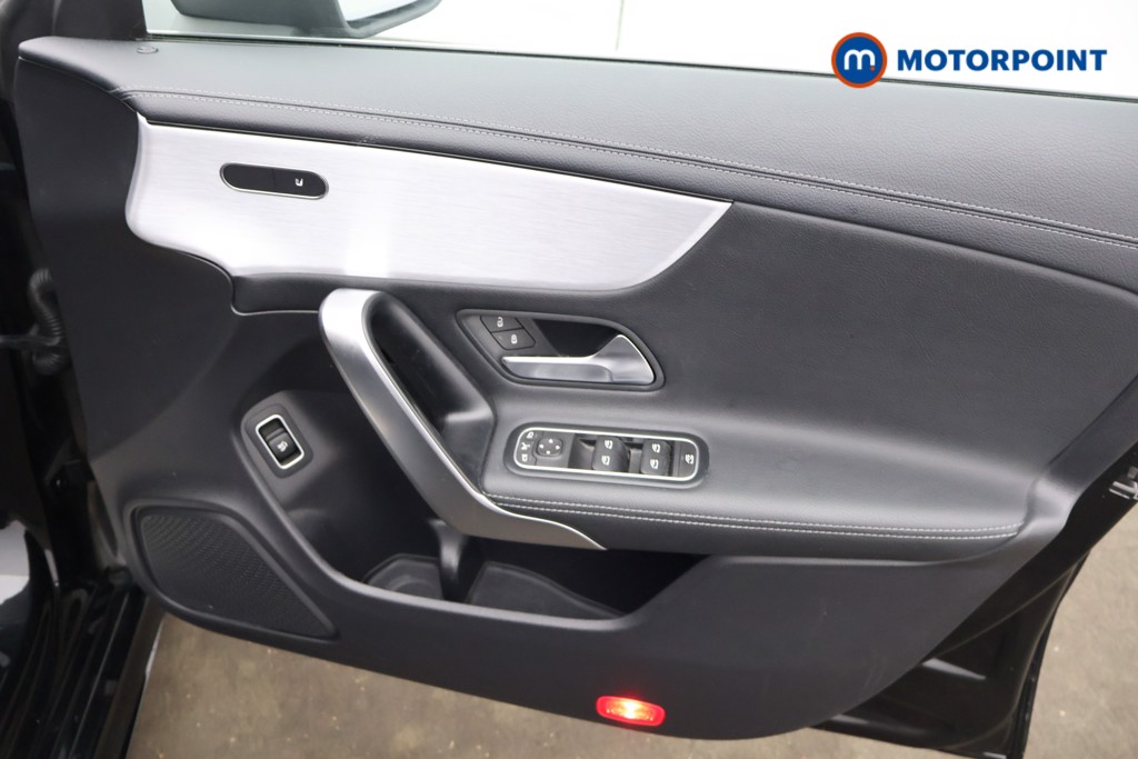 Mercedes-Benz CLA Amg Line Automatic Petrol Estate - Stock Number (1596825) - 13th supplementary image