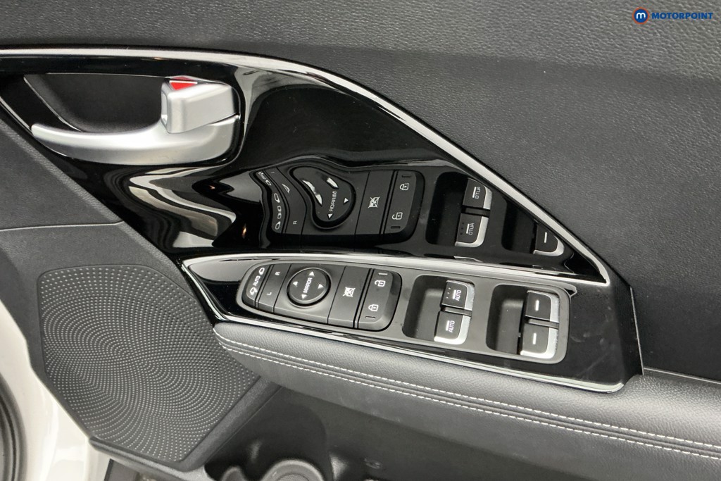 KIA Niro 3 Automatic Petrol-Electric Hybrid SUV - Stock Number (1597120) - 23rd supplementary image