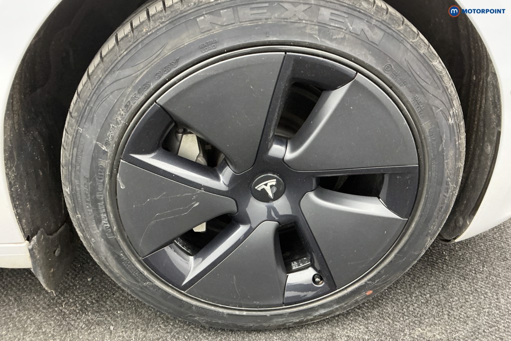 Tesla Model 3 Long Range Automatic Electric Saloon - Stock Number (1597602) - 32nd supplementary image