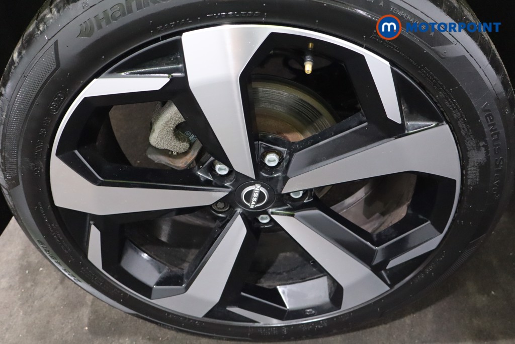 Nissan Juke Tekna Automatic Petrol-Electric Hybrid SUV - Stock Number (1597706) - 9th supplementary image