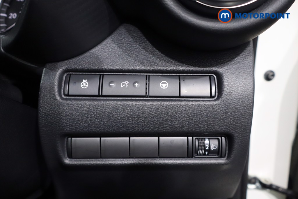 Nissan Juke Tekna Automatic Petrol-Electric Hybrid SUV - Stock Number (1597706) - 19th supplementary image