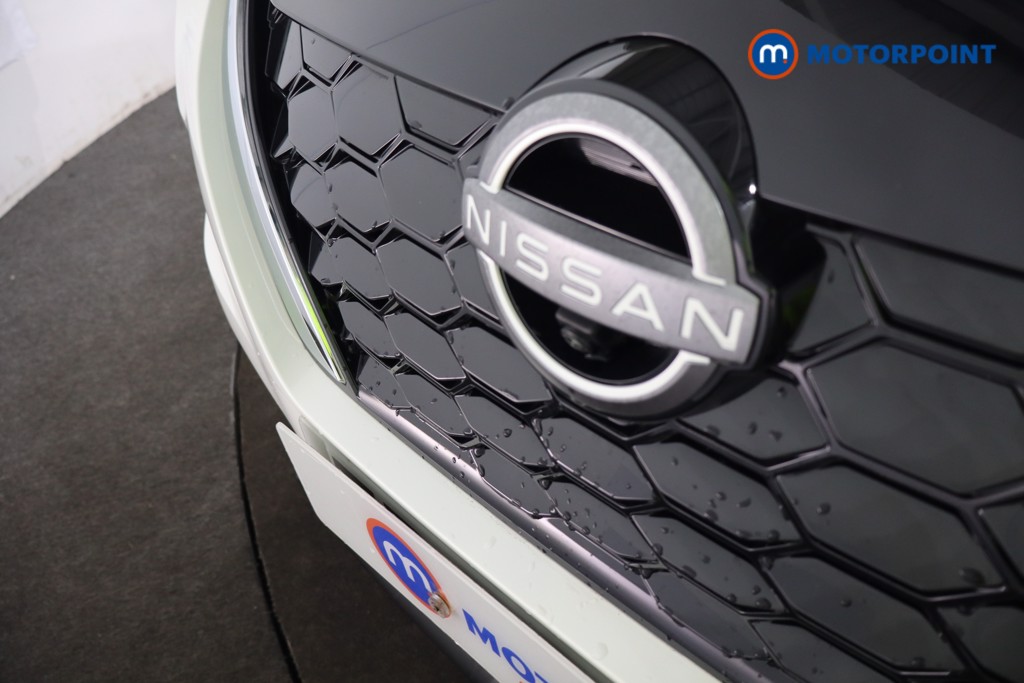 Nissan Juke Tekna Automatic Petrol-Electric Hybrid SUV - Stock Number (1597706) - 27th supplementary image