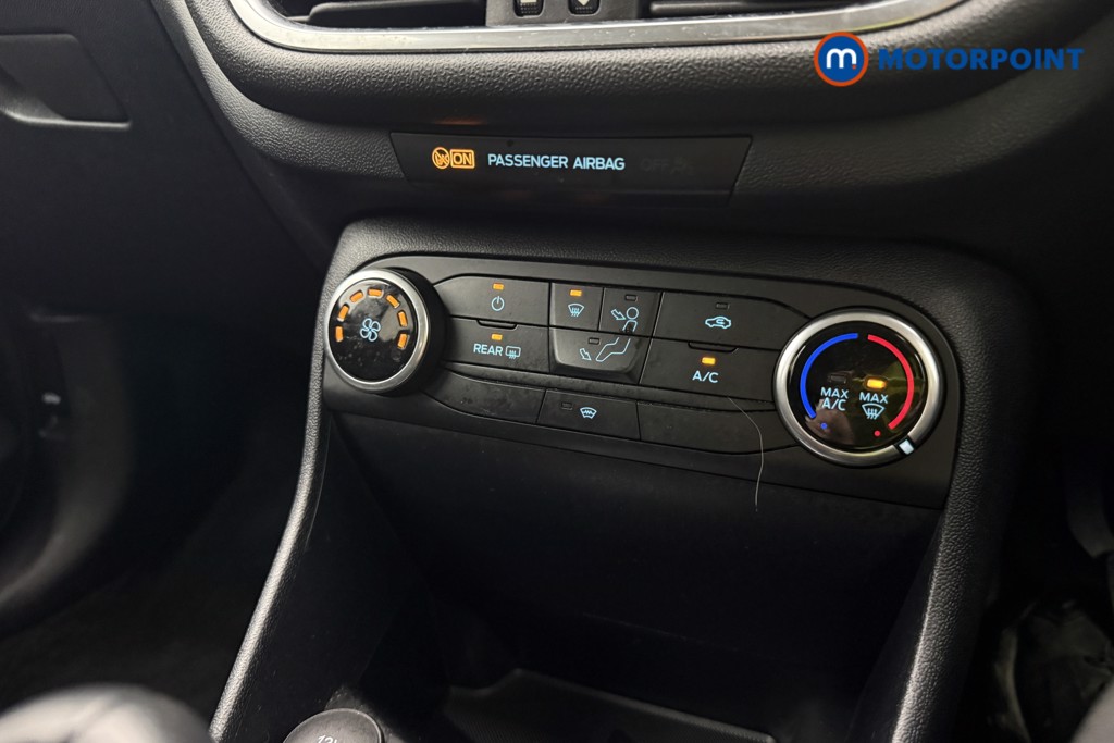 Ford Fiesta Titanium Manual Petrol Hatchback - Stock Number (1597987) - 12th supplementary image