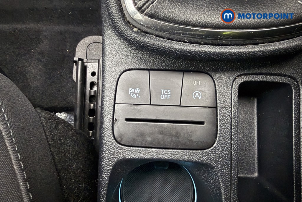 Ford Fiesta Titanium Manual Petrol Hatchback - Stock Number (1597987) - 14th supplementary image