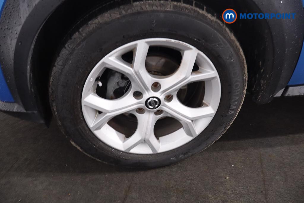 Nissan Juke N-Connecta Manual Petrol SUV - Stock Number (1598129) - 18th supplementary image