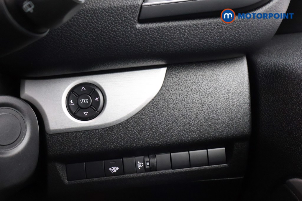 Peugeot Traveller Allure Automatic Diesel People Carrier - Stock Number (1598202) - 7th supplementary image