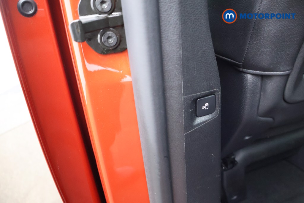 Peugeot Traveller Allure Automatic Diesel People Carrier - Stock Number (1598202) - 28th supplementary image