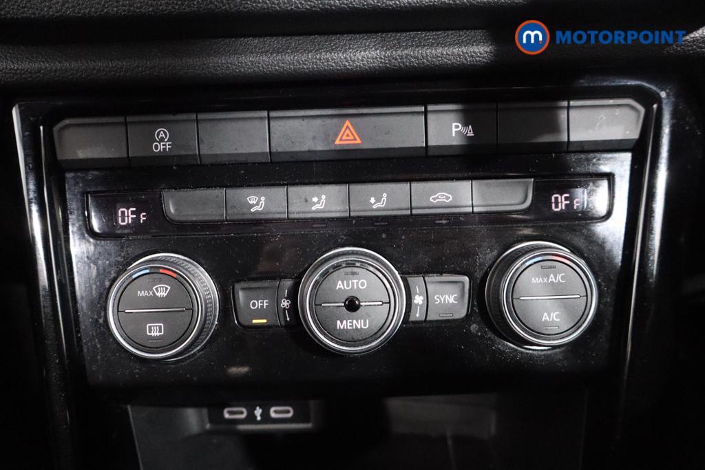 Volkswagen T-Roc Black Edition Manual Petrol SUV - Stock Number (1598249) - 2nd supplementary image