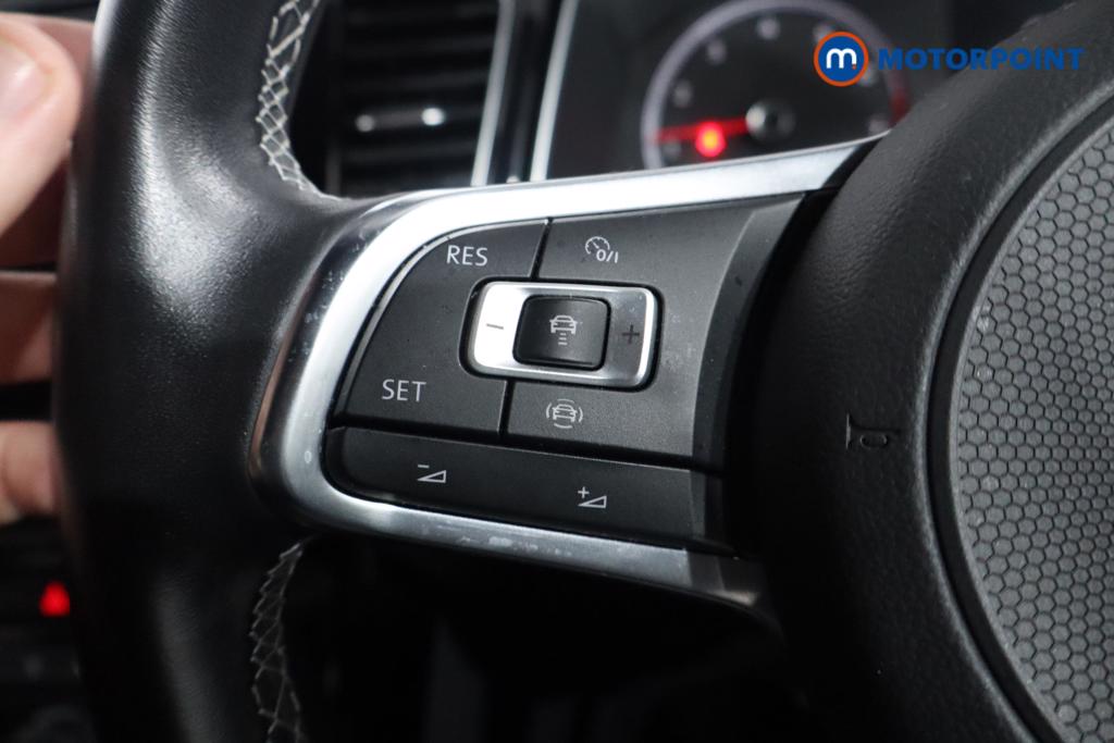 Volkswagen T-Roc Black Edition Manual Petrol SUV - Stock Number (1598249) - 6th supplementary image