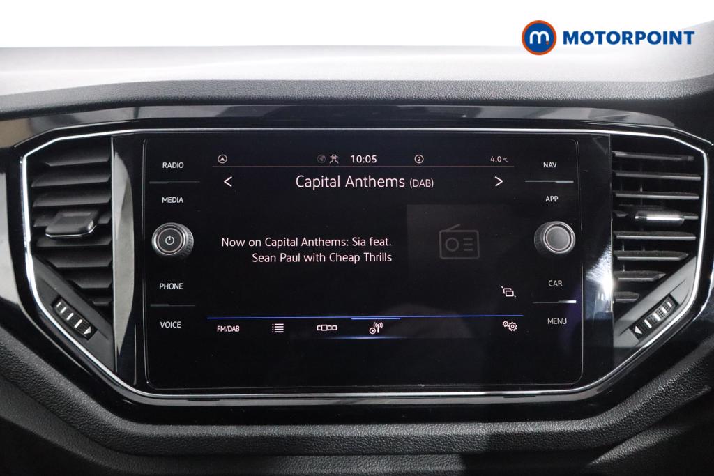 Volkswagen T-Roc Black Edition Manual Petrol SUV - Stock Number (1598249) - 1st supplementary image