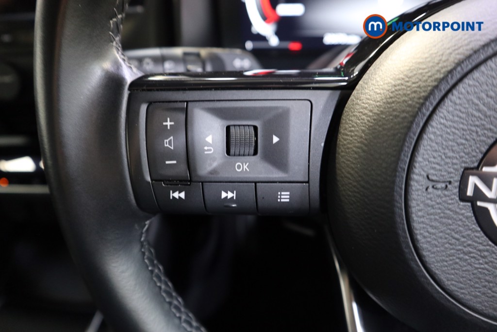 Nissan Qashqai N-Connecta Manual Petrol SUV - Stock Number (1598626) - 3rd supplementary image