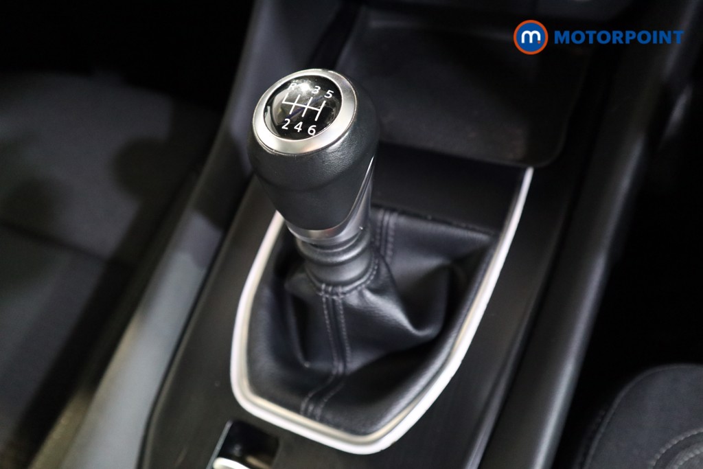 Nissan Qashqai N-Connecta Manual Petrol SUV - Stock Number (1598626) - 10th supplementary image