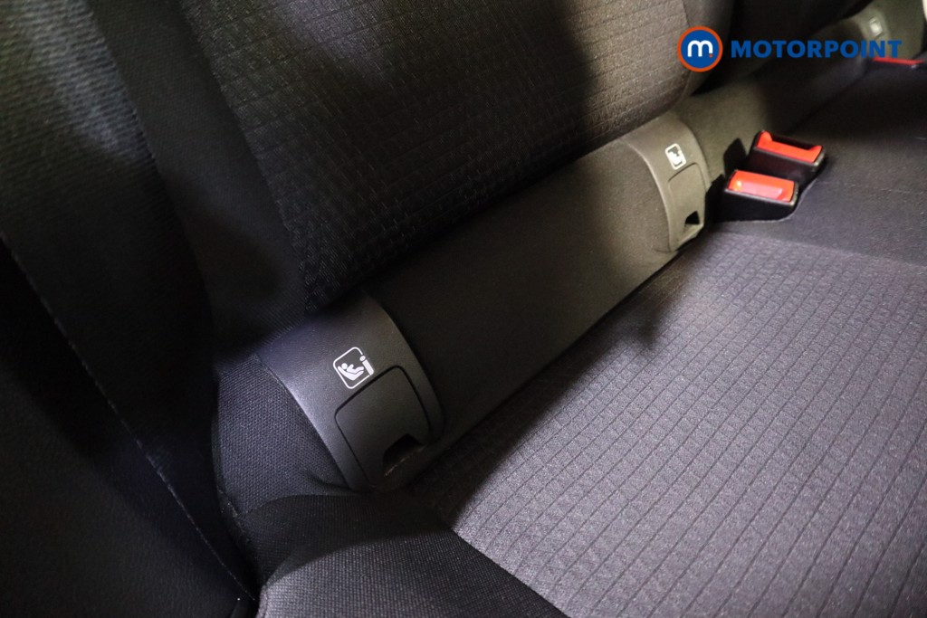 Nissan Qashqai N-Connecta Manual Petrol SUV - Stock Number (1598626) - 15th supplementary image