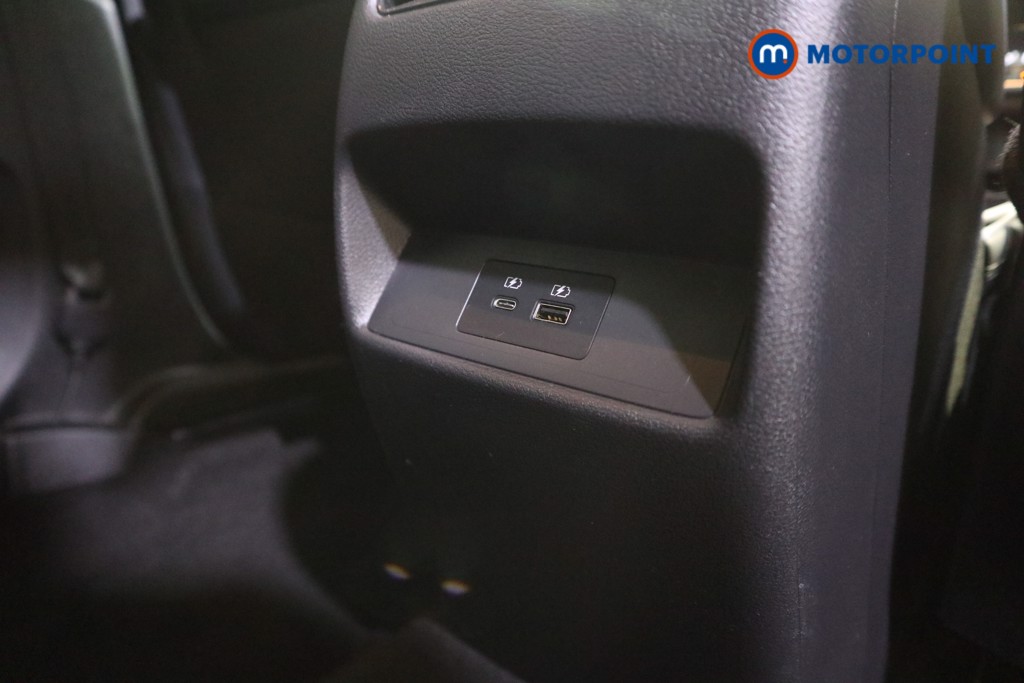 Nissan Qashqai N-Connecta Manual Petrol SUV - Stock Number (1598626) - 16th supplementary image