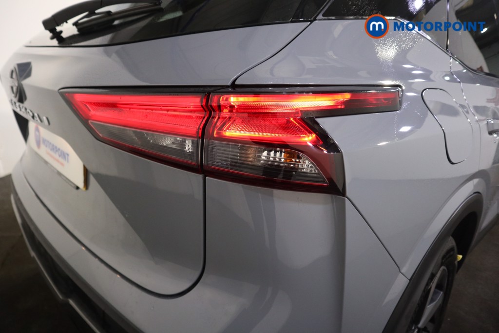 Nissan Qashqai N-Connecta Manual Petrol SUV - Stock Number (1598626) - 26th supplementary image