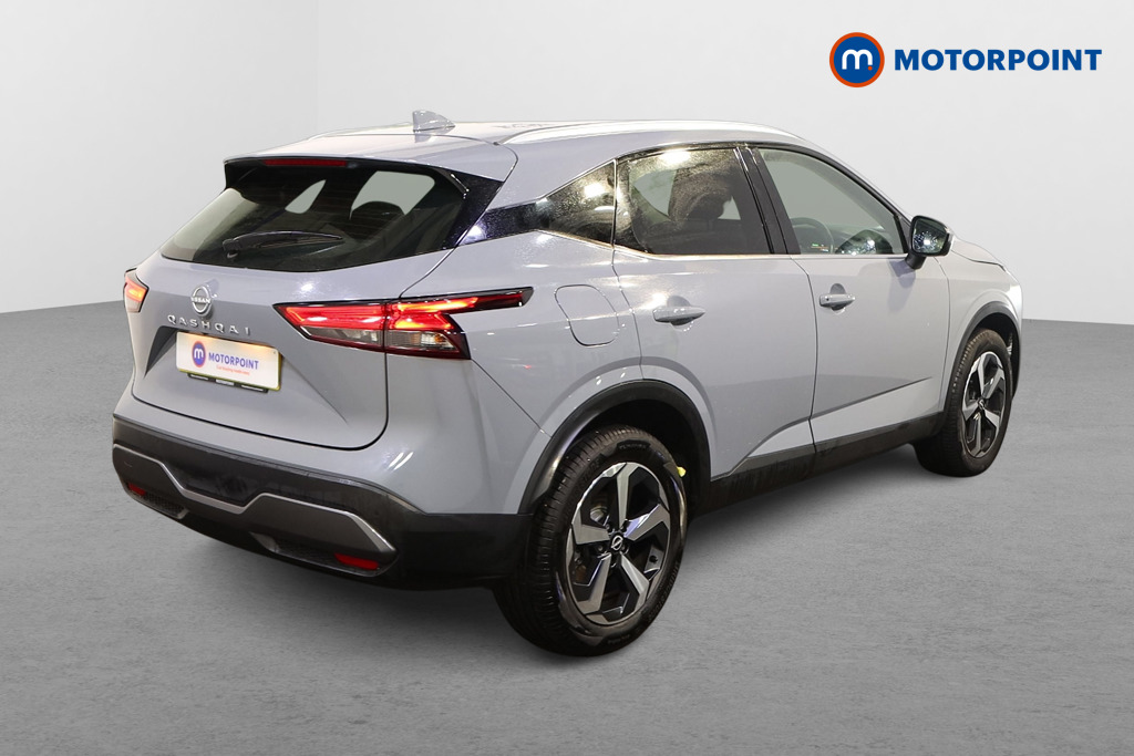 Nissan Qashqai N-Connecta Manual Petrol SUV - Stock Number (1598626) - Drivers side rear corner