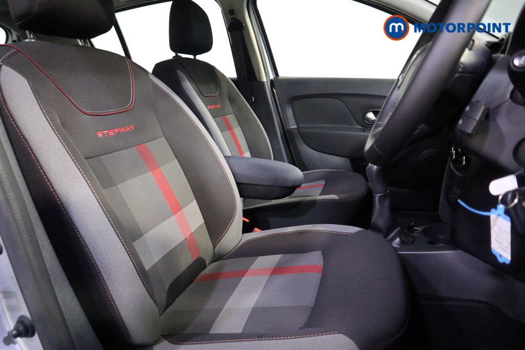 Dacia Sandero Stepway Techroad Manual Petrol Hatchback - Stock Number (1598813) - 11th supplementary image