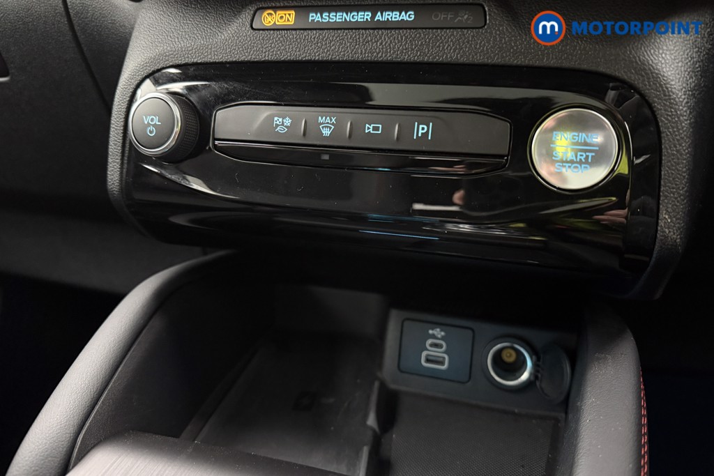 Ford Kuga St-Line Automatic Petrol-Electric Hybrid SUV - Stock Number (1599378) - 13th supplementary image