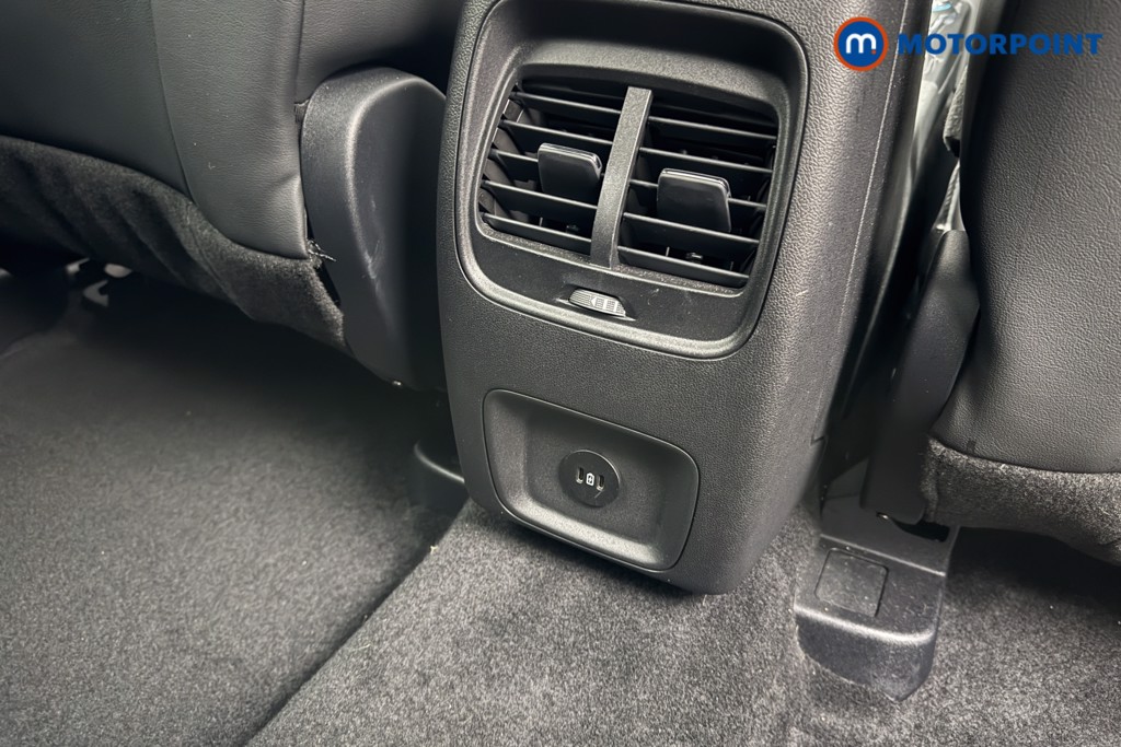 Ford Kuga St-Line Automatic Petrol-Electric Hybrid SUV - Stock Number (1599378) - 23rd supplementary image