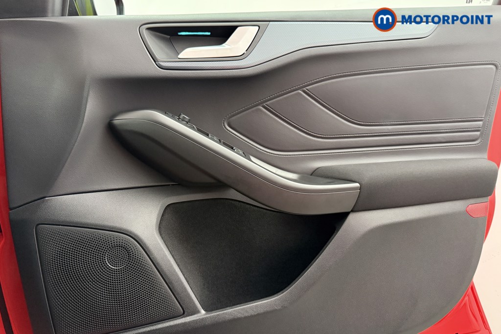 Ford Focus Active X Automatic Petrol Hatchback - Stock Number (1599379) - 17th supplementary image