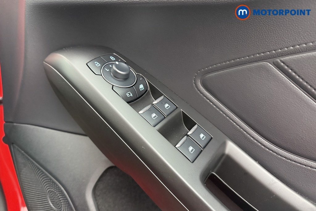 Ford Focus Active X Automatic Petrol Hatchback - Stock Number (1599379) - 18th supplementary image