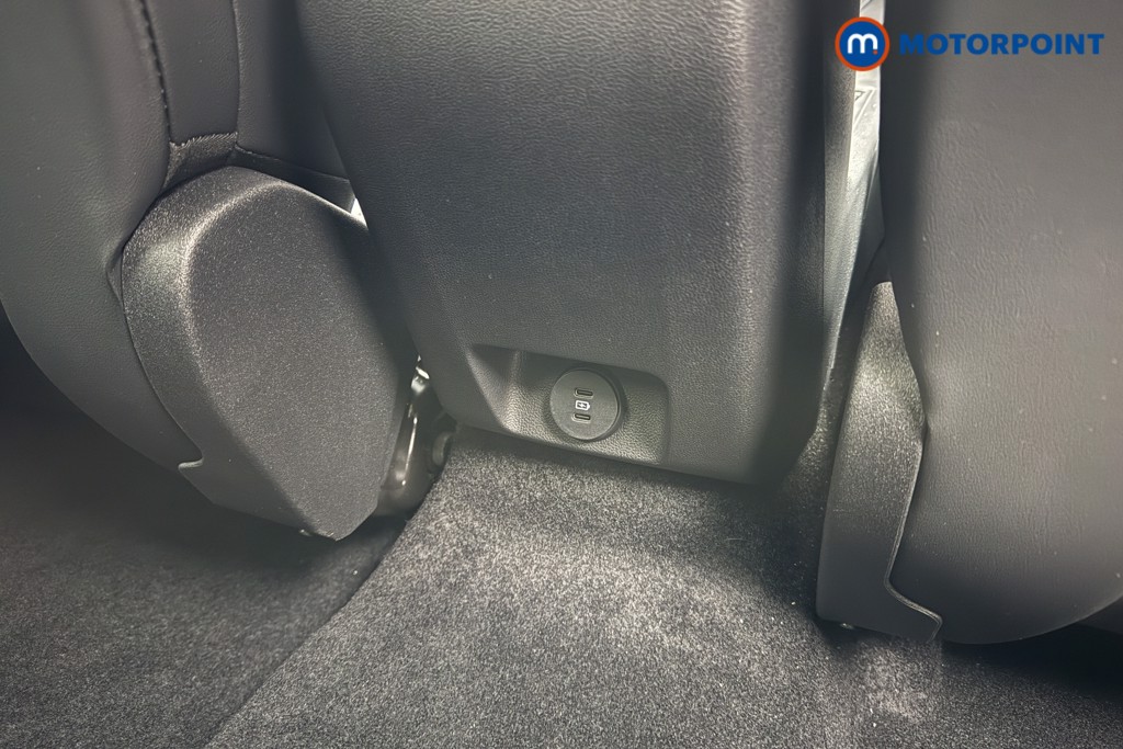 Ford Focus Active X Automatic Petrol Hatchback - Stock Number (1599379) - 22nd supplementary image