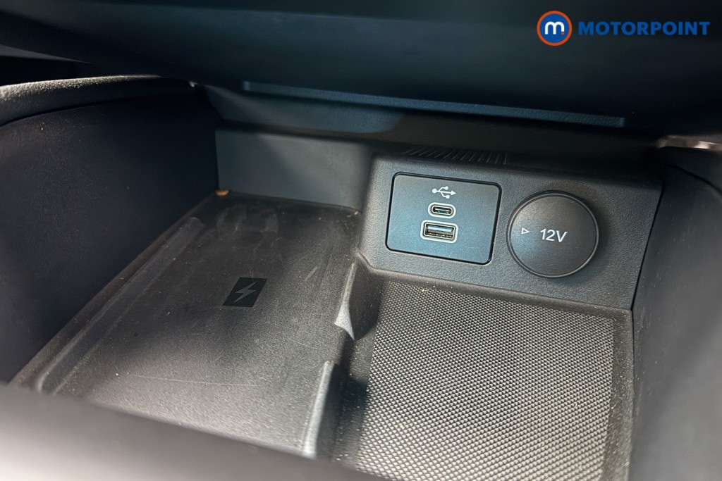 Ford Focus Active X Automatic Petrol Estate - Stock Number (1599398) - 14th supplementary image