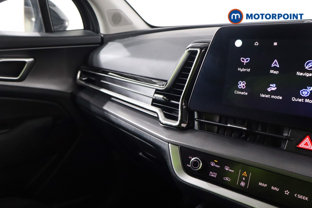 KIA Sportage 3 Automatic Petrol-Electric Hybrid SUV - Stock Number (1599535) - 17th supplementary image