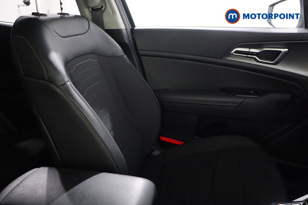 KIA Sportage 3 Automatic Petrol-Electric Hybrid SUV - Stock Number (1599535) - 23rd supplementary image