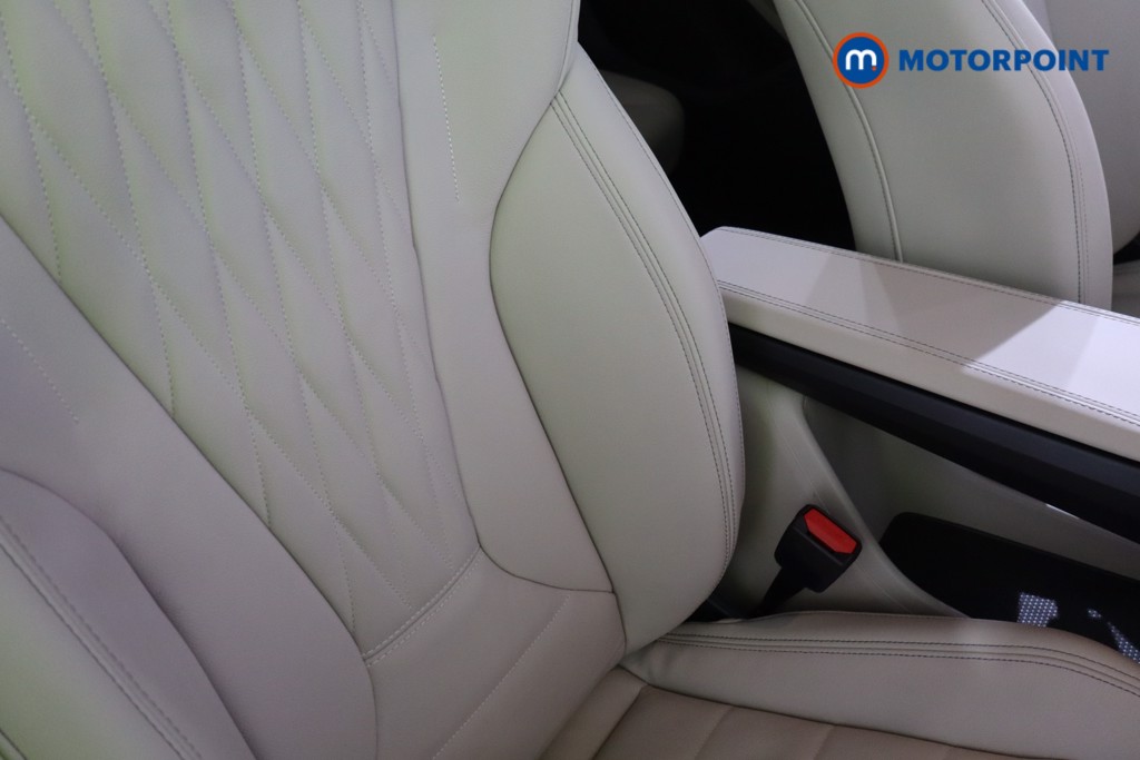 BMW 2 Series Luxury Automatic Petrol Estate - Stock Number (1599537) - 21st supplementary image