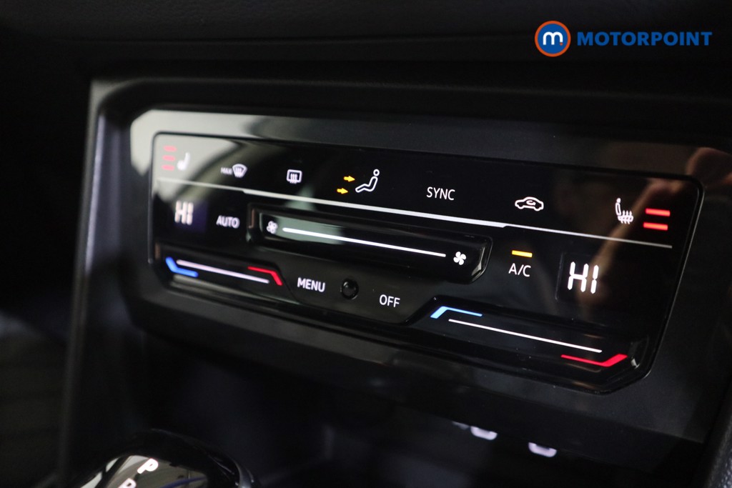 Volkswagen Tiguan R-Line Automatic Petrol SUV - Stock Number (1599539) - 8th supplementary image