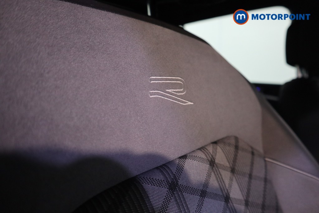 Volkswagen Tiguan R-Line Automatic Petrol SUV - Stock Number (1599539) - 17th supplementary image