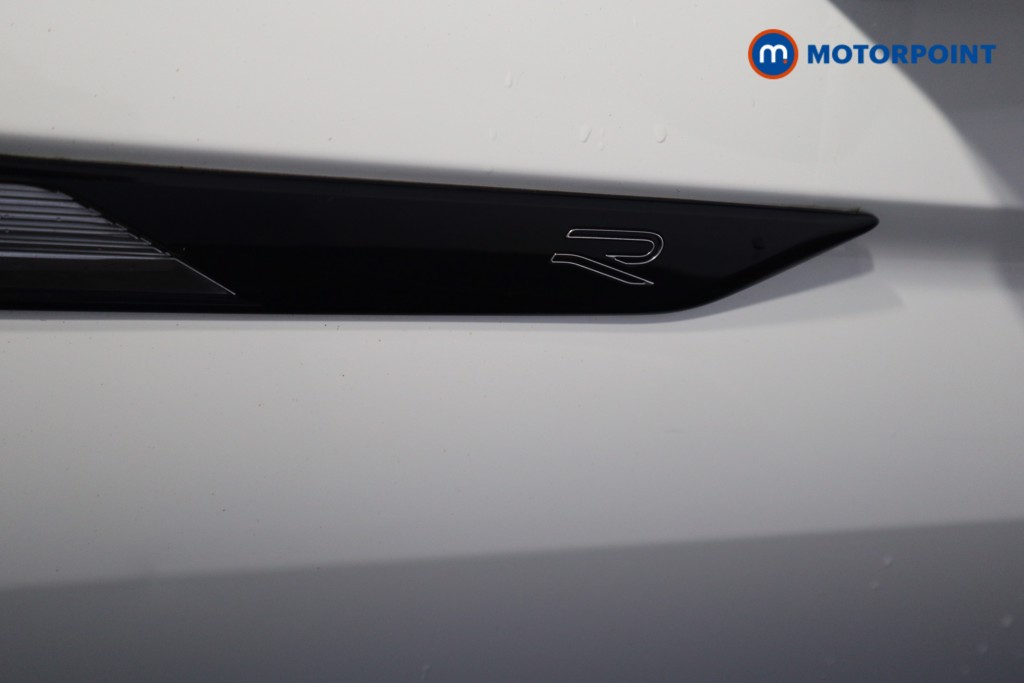 Volkswagen Tiguan R-Line Automatic Petrol SUV - Stock Number (1599539) - 34th supplementary image