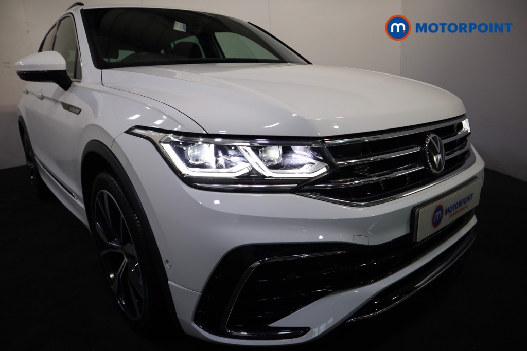 Volkswagen Tiguan R-Line Automatic Petrol SUV - Stock Number (1599539) - 38th supplementary image