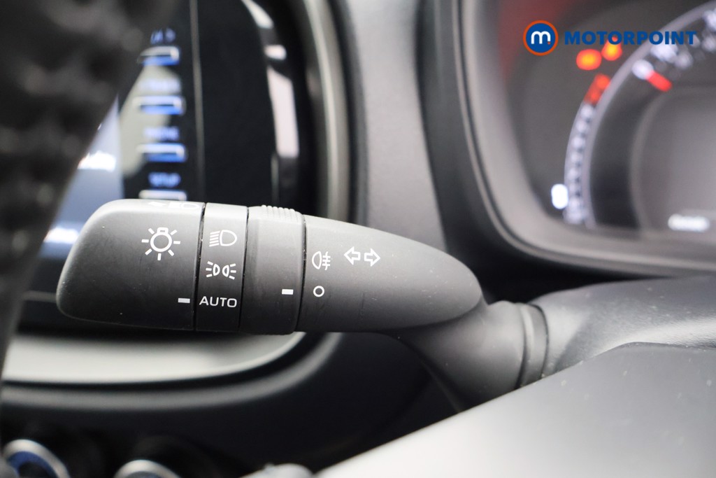Toyota Aygo X Pure Manual Petrol Hatchback - Stock Number (1599556) - 5th supplementary image